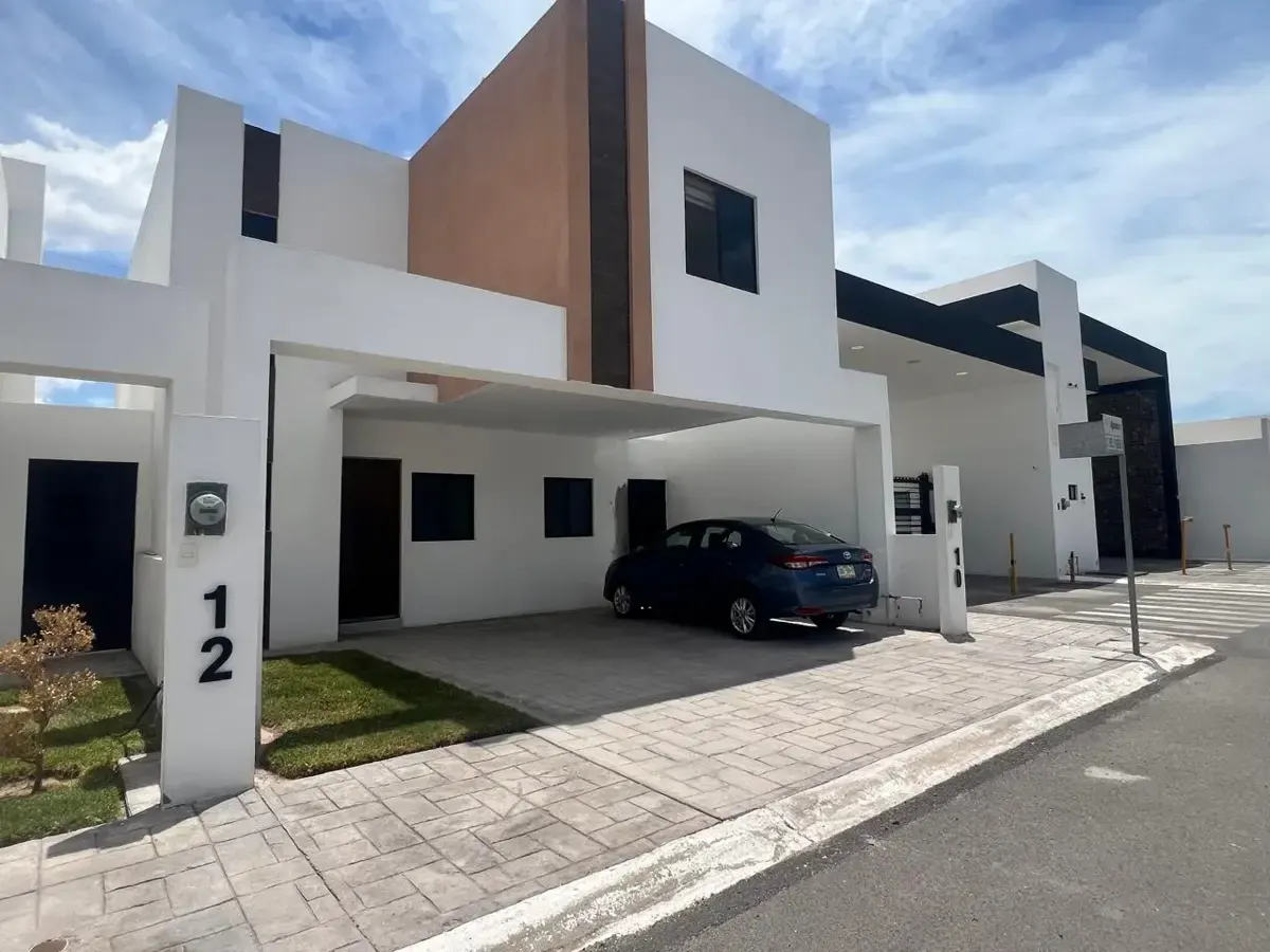 Casa en venta en Lomas, Torreón · Modelo Cancún — foto 1